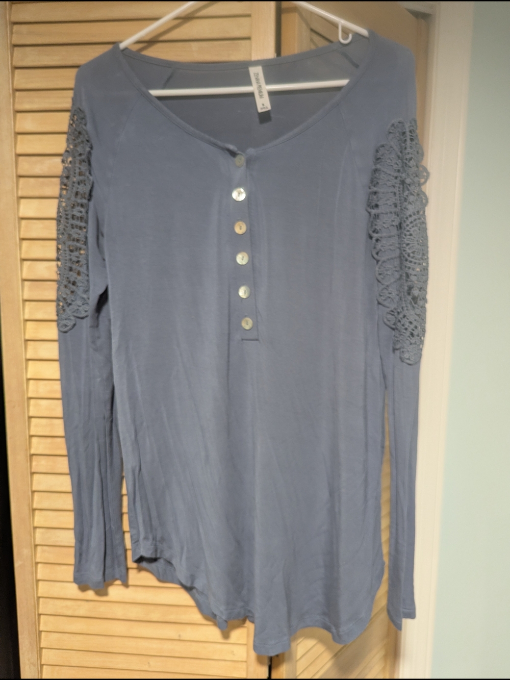 Crochet Sleeve Long Sleeve Top, Grey-Blue, Small